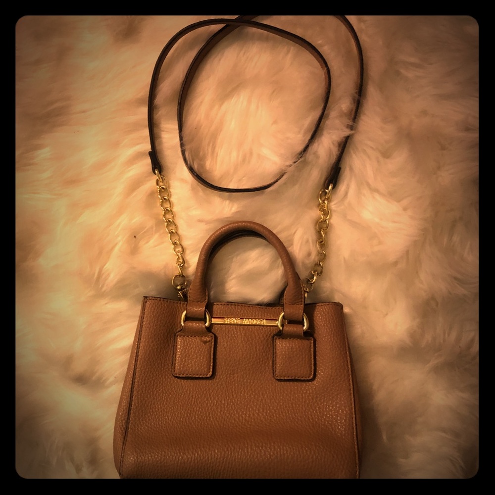 Steve Madden mini hand bag..